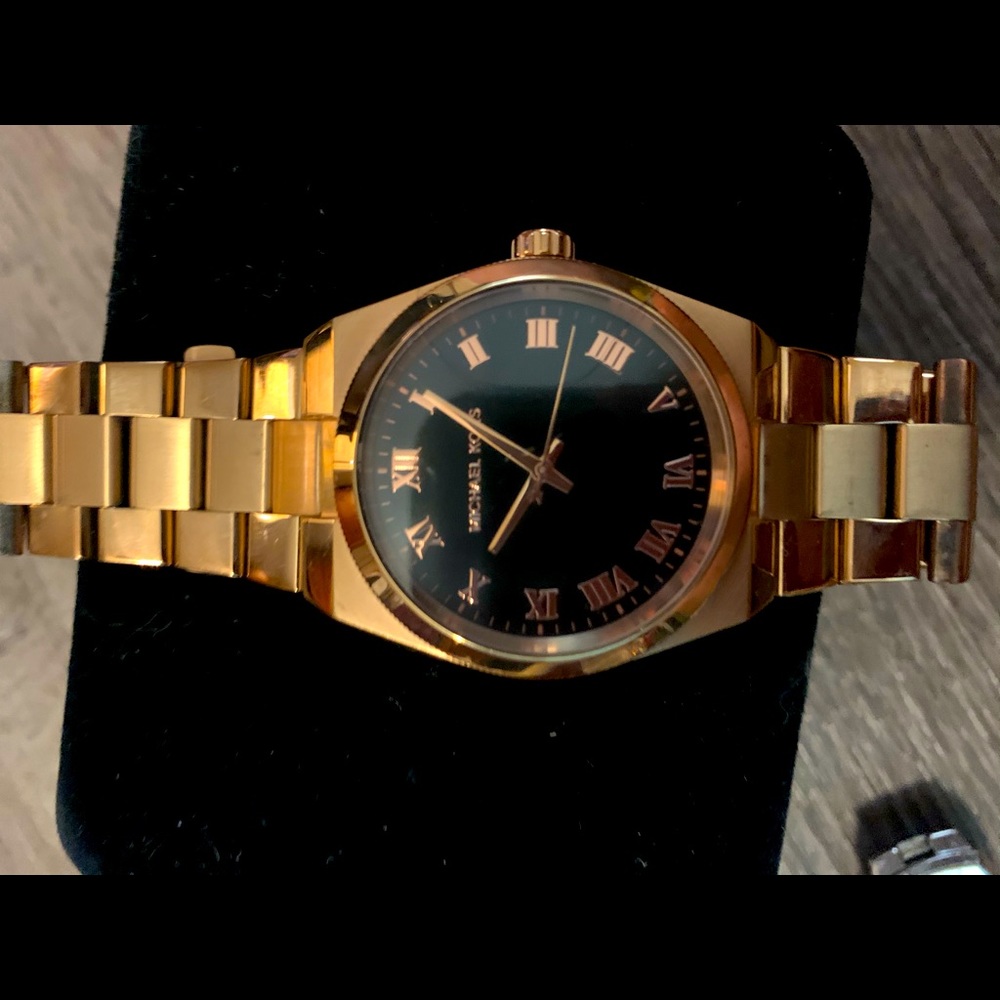 Watch lot